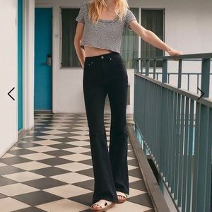 NWT Petite Perfect Vintage Flare Jean in Sherborn Wash